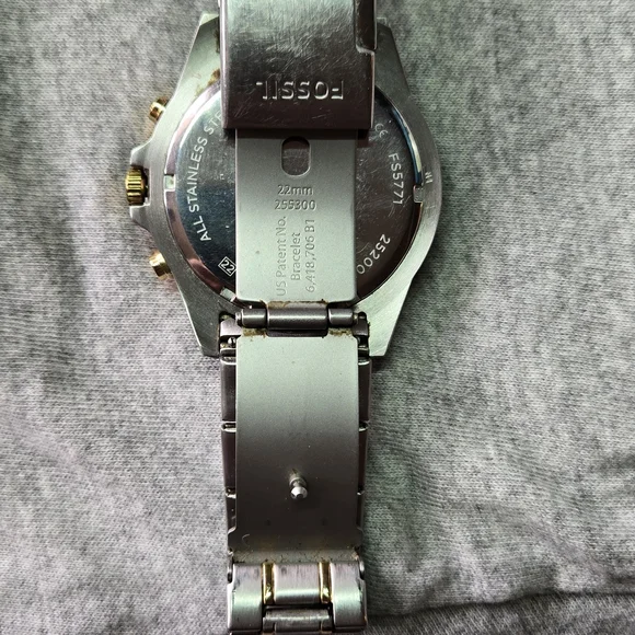 Fossil Garrett FS5771 Gold and Silver Chronograph Watch - Picture 3 of 5